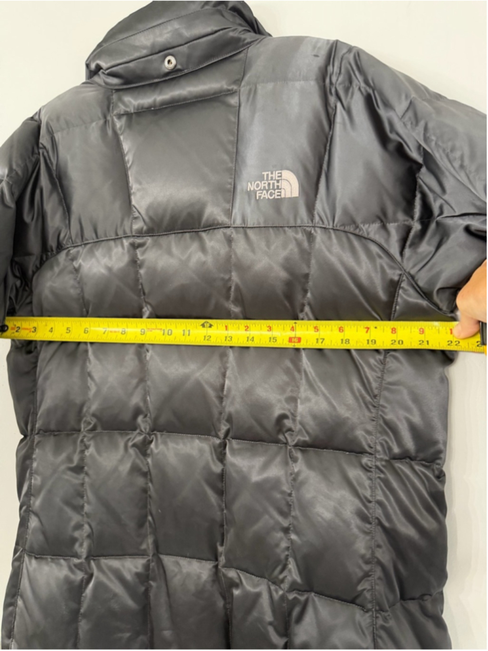 The North Face Women’s Large Knee Length Quilted Goose Down Winter Puffer Coat - Picture 8 of 10